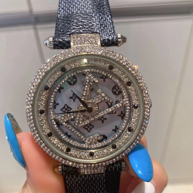 LOUIS VUITTON Watches Seasonal 189936
