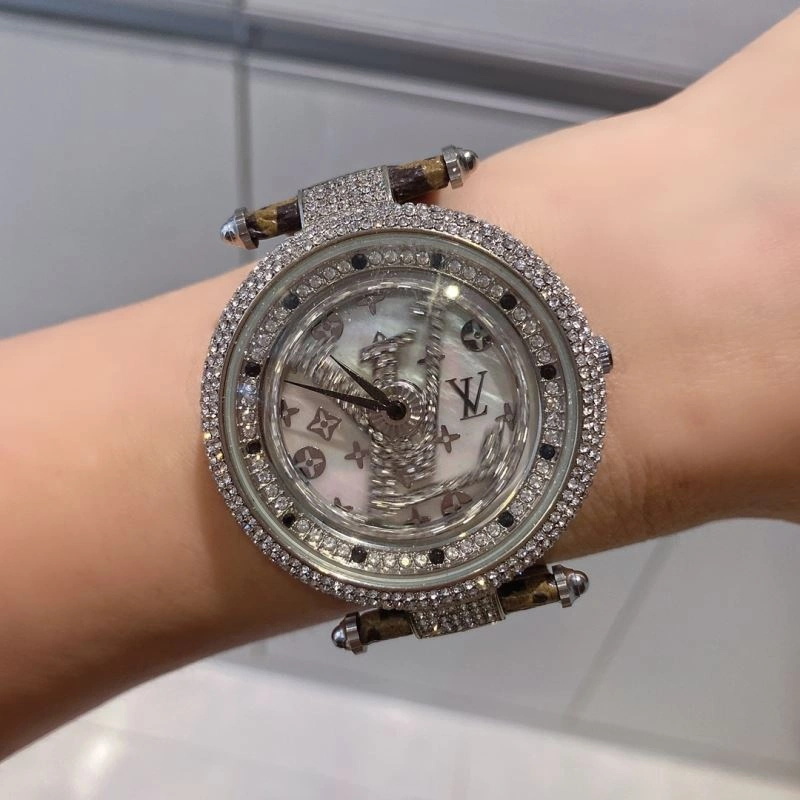 LOUIS VUITTON Watches Seasonal 189936
