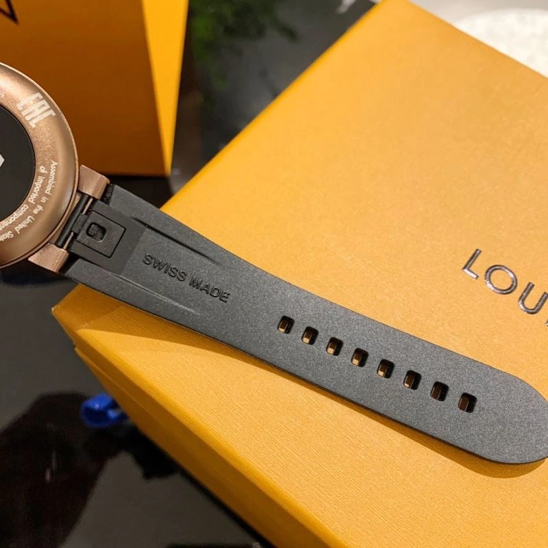 GoAnywhere LOUIS VUITTON Watches 189909