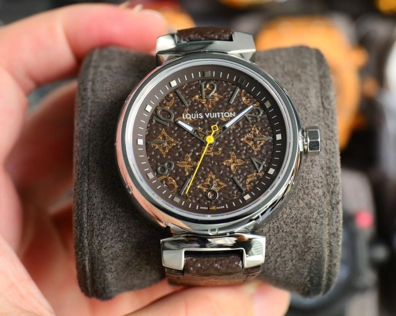 LOUIS VUITTON Watches Modern 189906