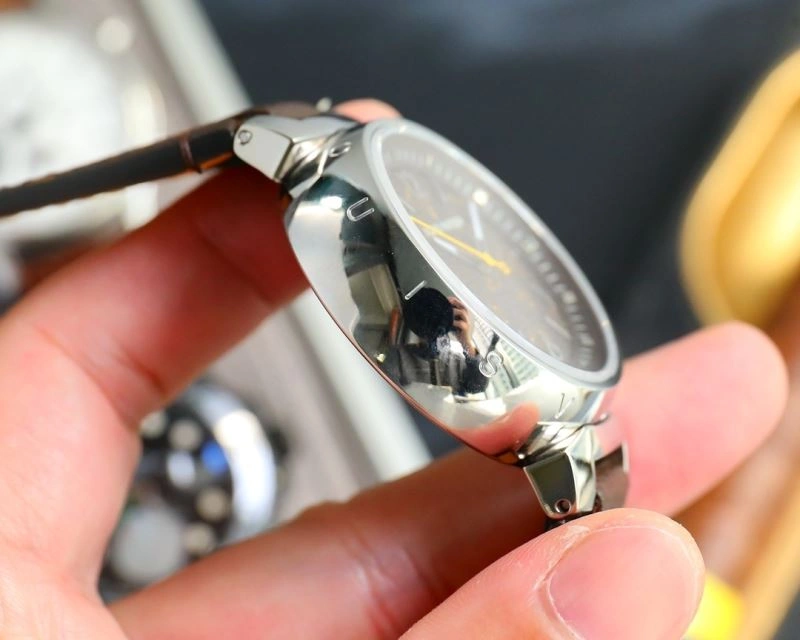 LOUIS VUITTON Watches Modern 189906