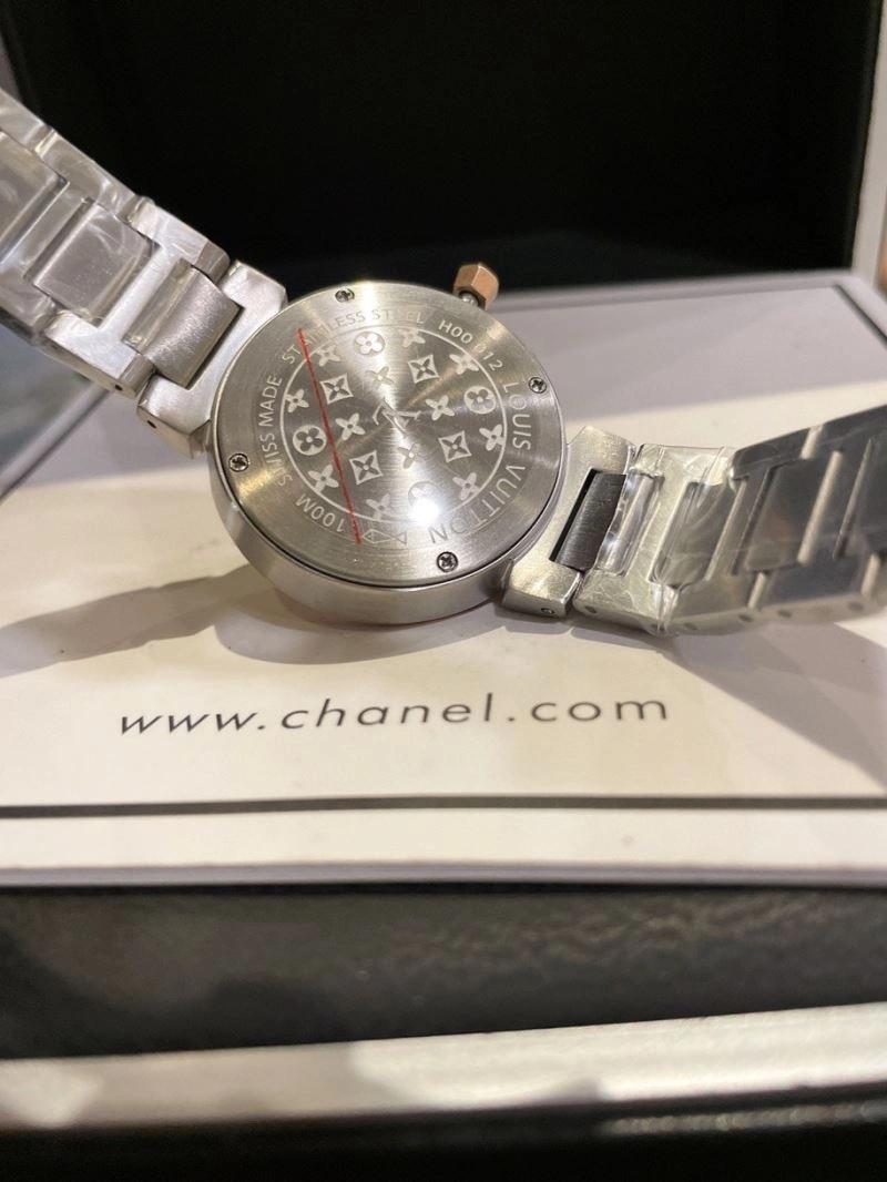 LOUIS VUITTON Watches Resilient 189898