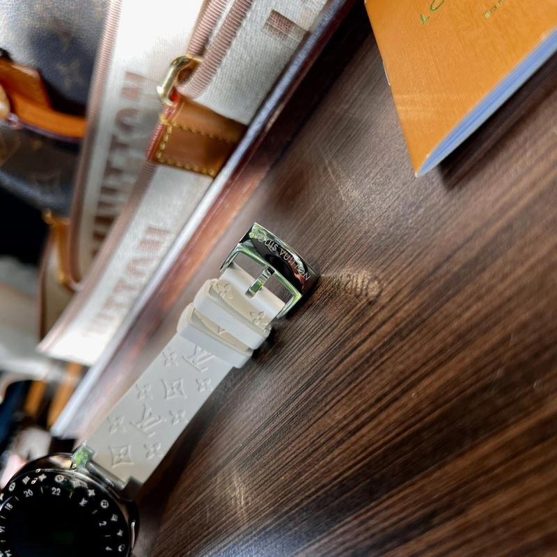 LOUIS VUITTON Watches Compact 189885