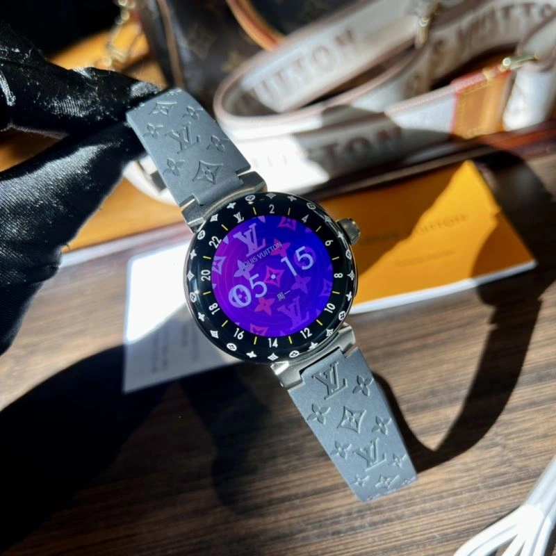 Functional LOUIS VUITTON Watches 189887