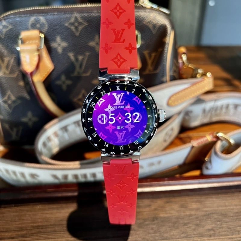LOUIS VUITTON Watches Refined 189883