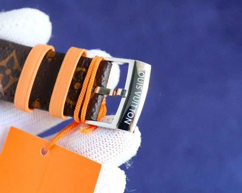 LOUIS VUITTON Watches Upgraded 189889