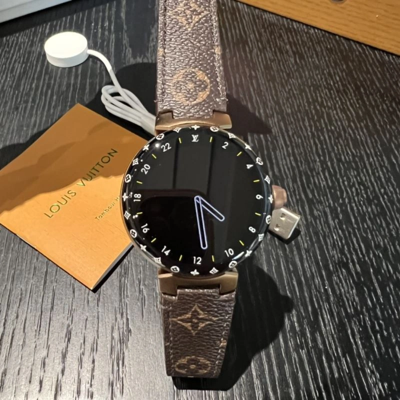 LOUIS VUITTON Watches TechFriendly 189888