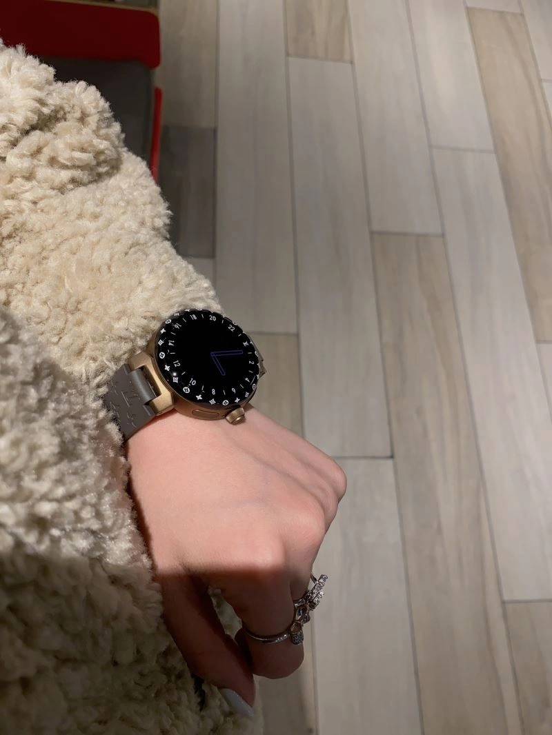LOUIS VUITTON Watches NewStyle 189879