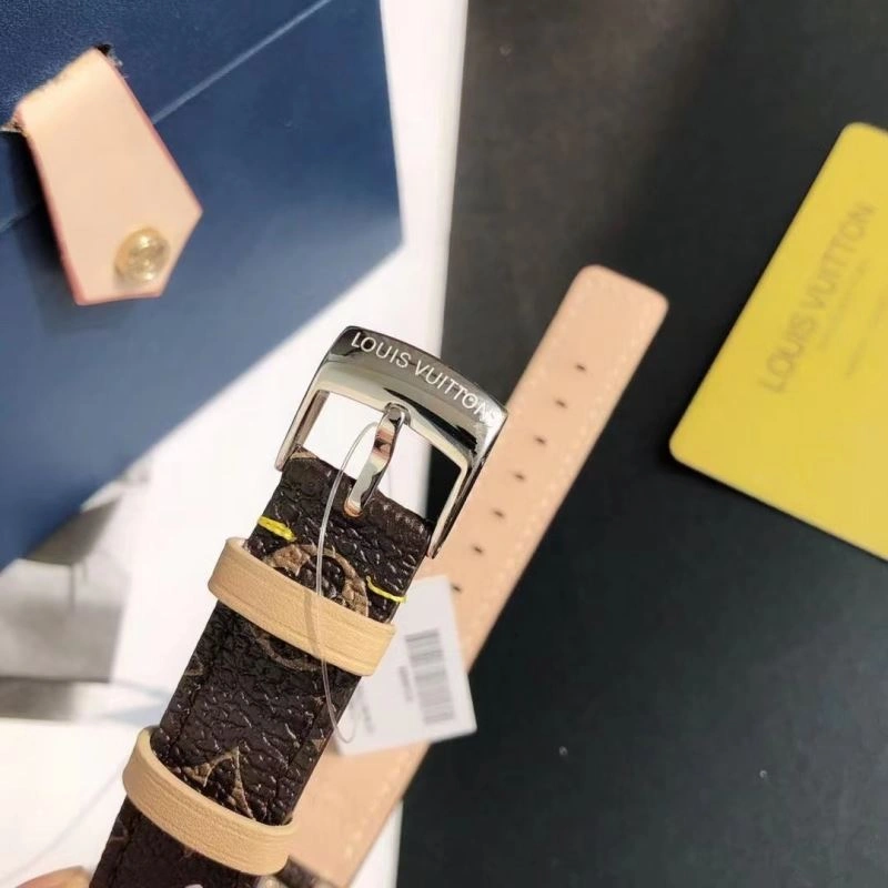 Colorful LOUIS VUITTON Watches 189877