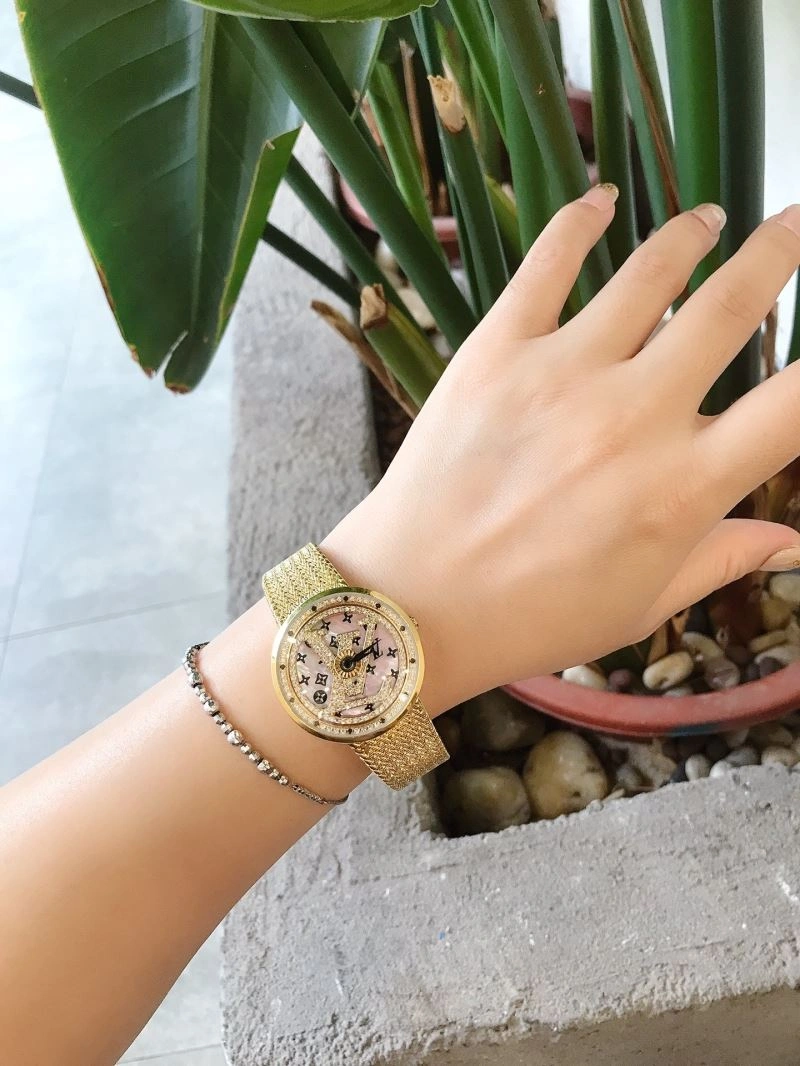 LOUIS VUITTON Watches Trendsetting 189891