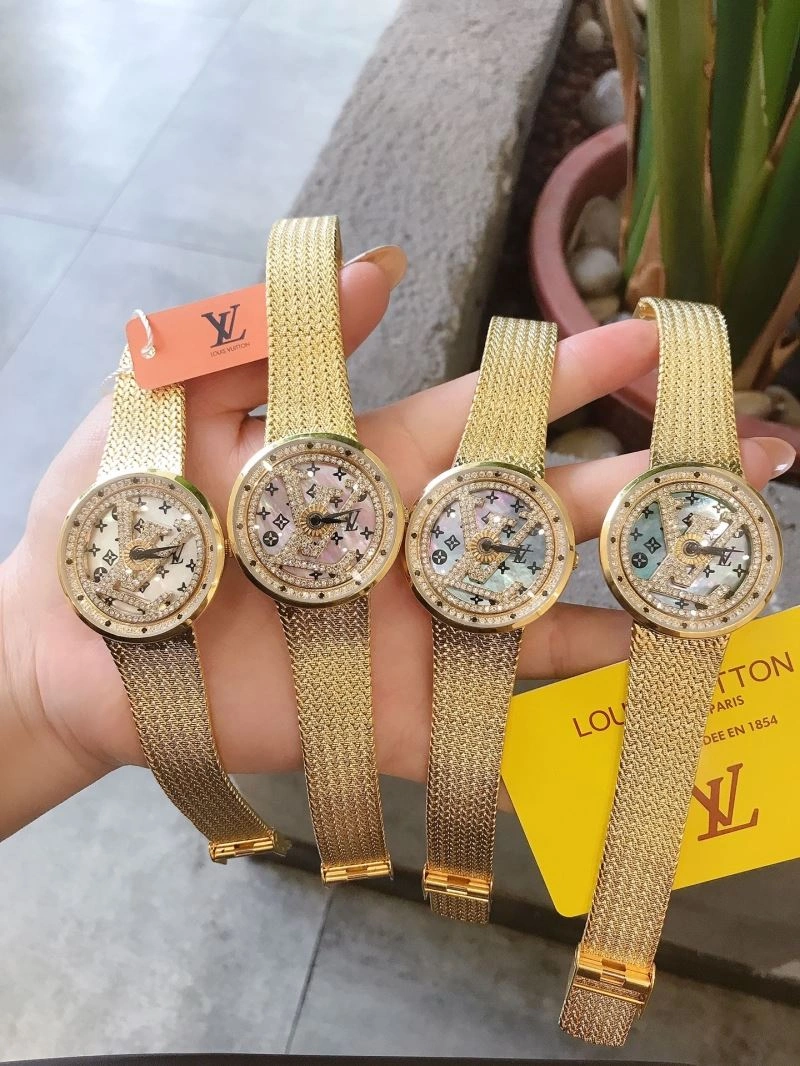 LOUIS VUITTON Watches Trendsetting 189891