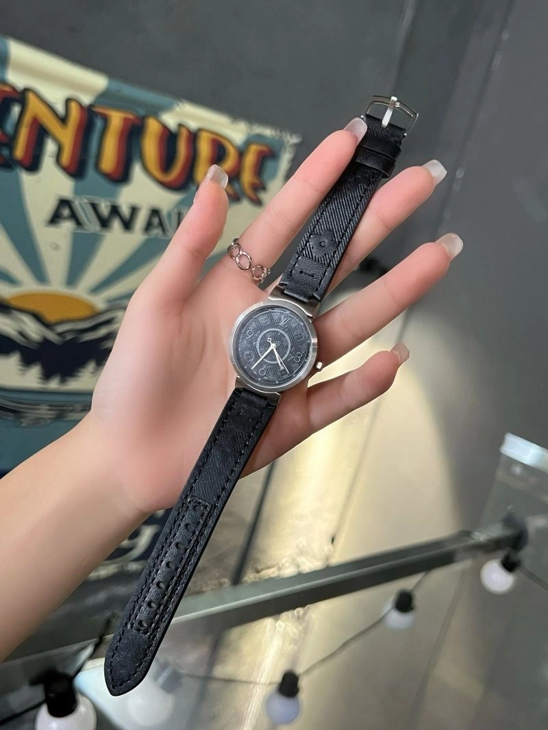 LOUIS VUITTON Watches Practical 189832