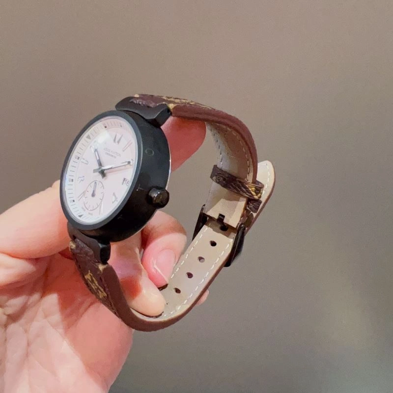 LOUIS VUITTON Watches Original 189852