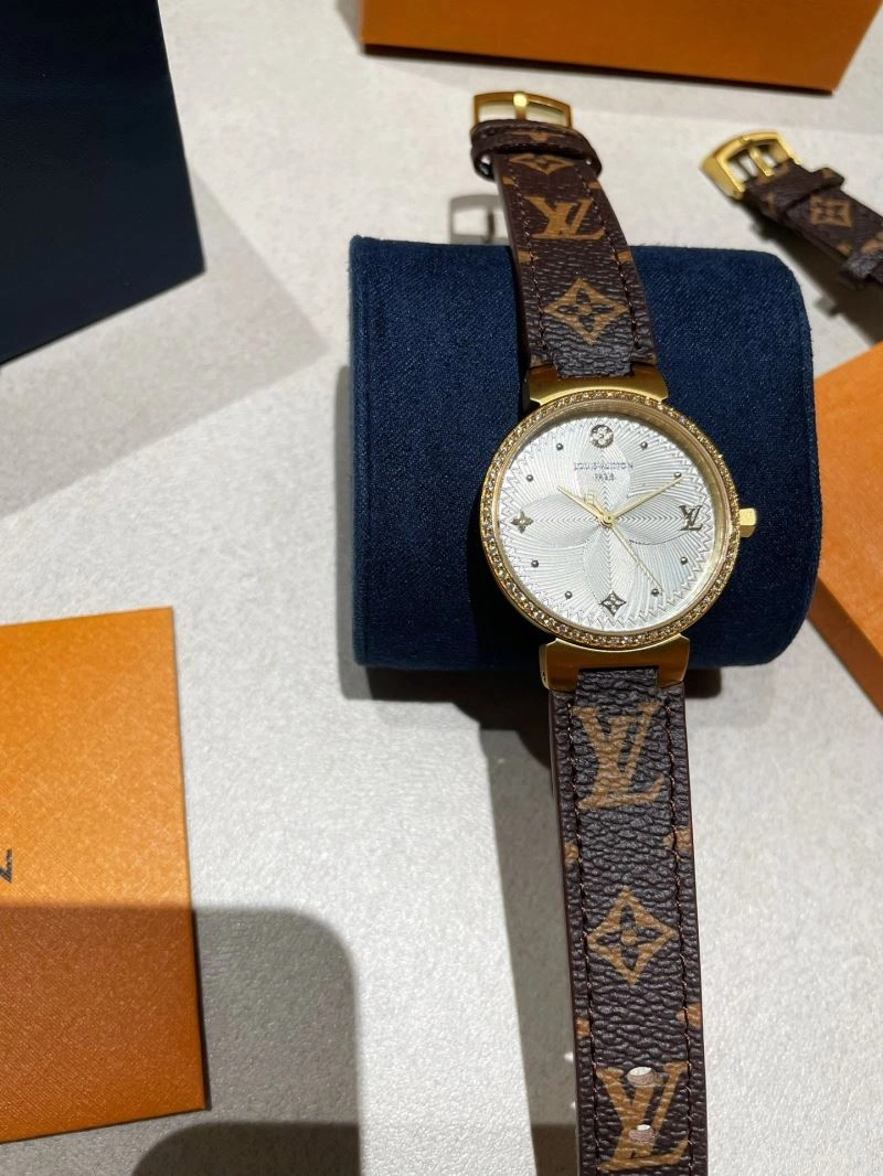 ComfortFit LOUIS VUITTON Watches 189839