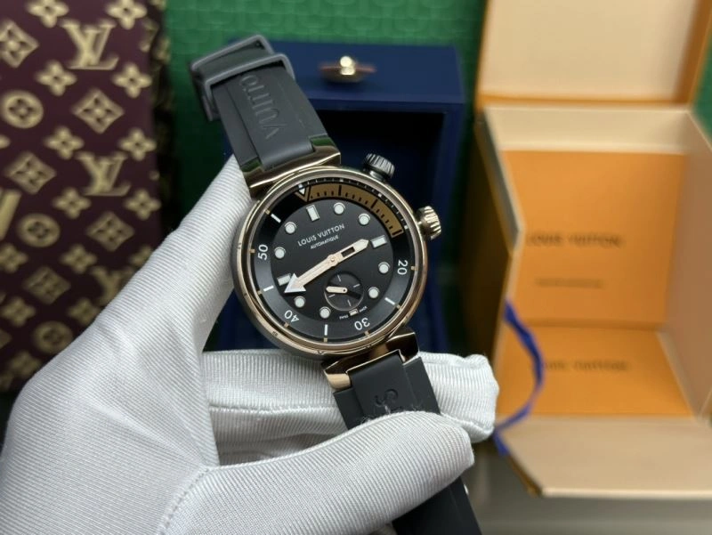 GoAnywhere LOUIS VUITTON Watches 189863