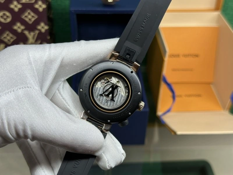 GoAnywhere LOUIS VUITTON Watches 189863