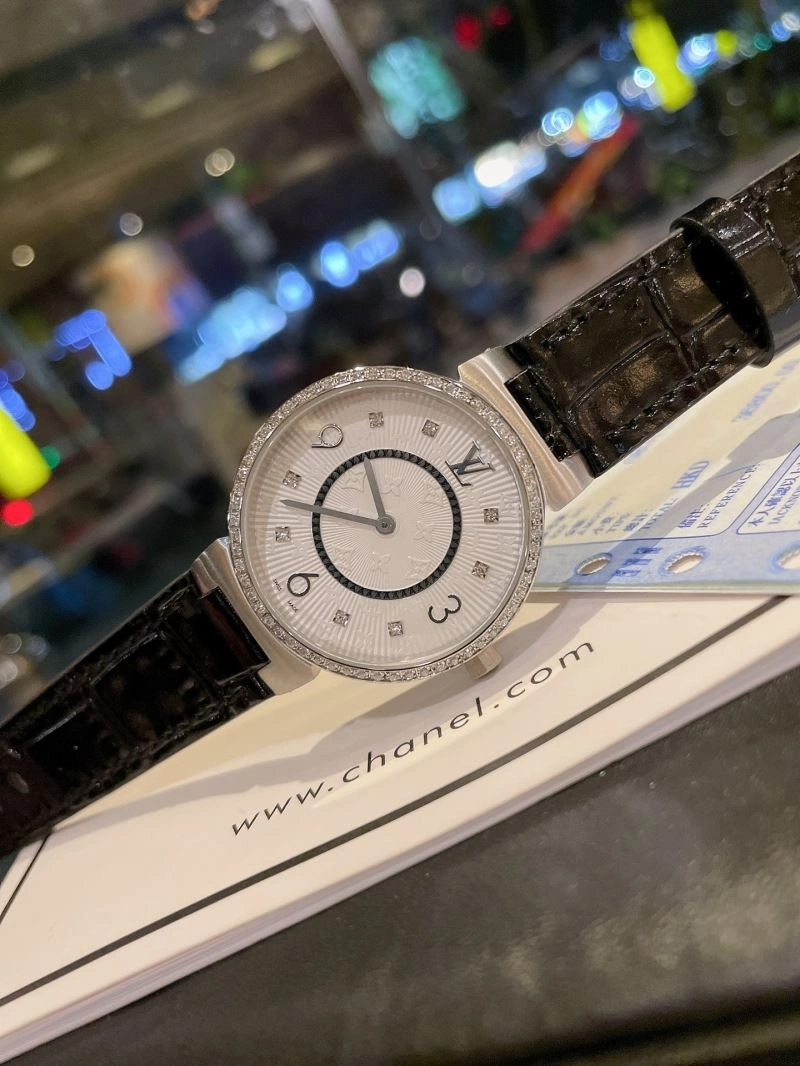 LOUIS VUITTON Watches Comfortable 189862