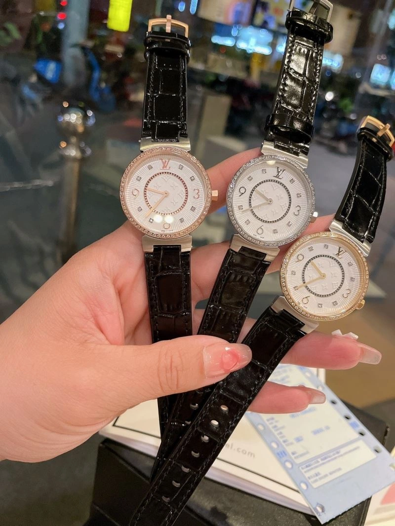 LOUIS VUITTON Watches Comfortable 189862