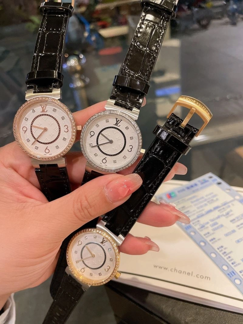 LOUIS VUITTON Watches Comfortable 189862