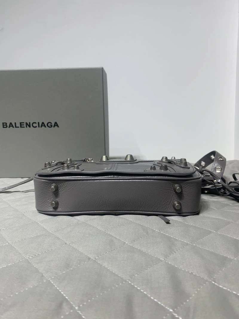 Le Cagole Ultra-Light Lambskin Flap Bag - Jay Chou Style Unique 78834