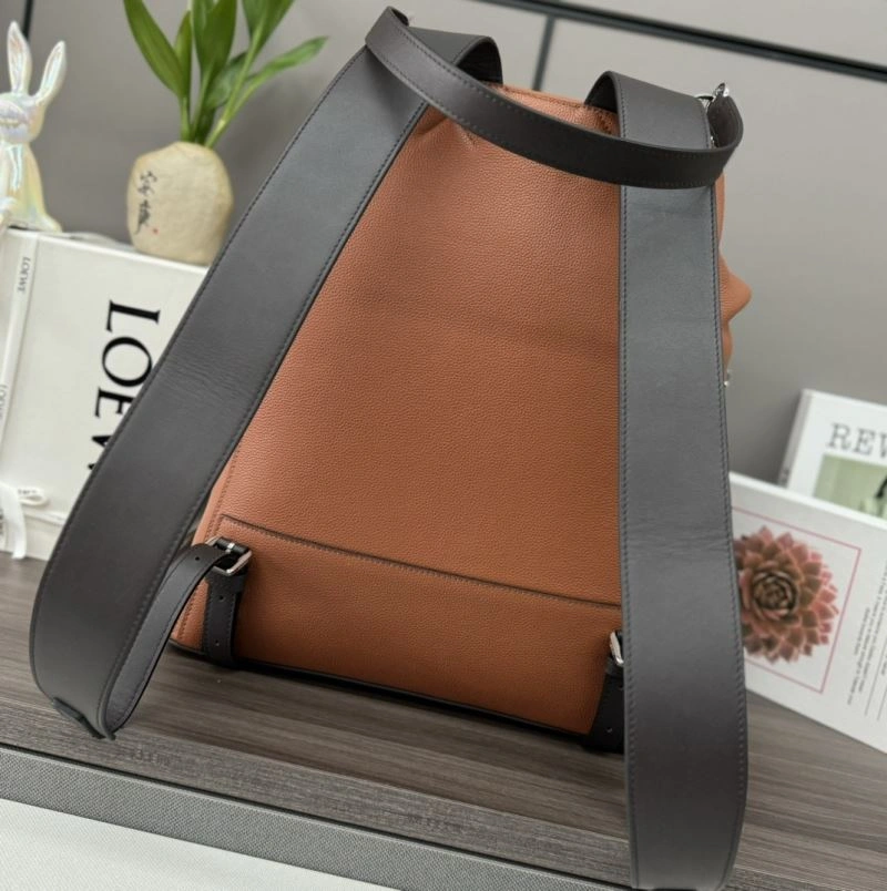 Loewe Backpacks Cozy 73400