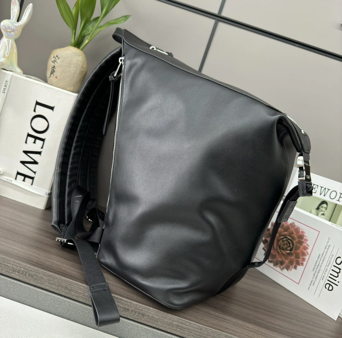 Loewe Backpacks Versatile 72200
