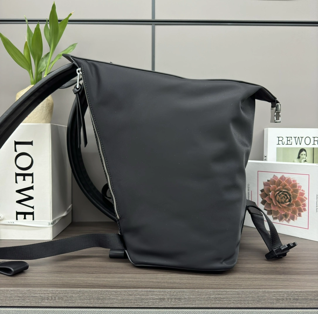 Loewe Backpacks Sophisticated 72196