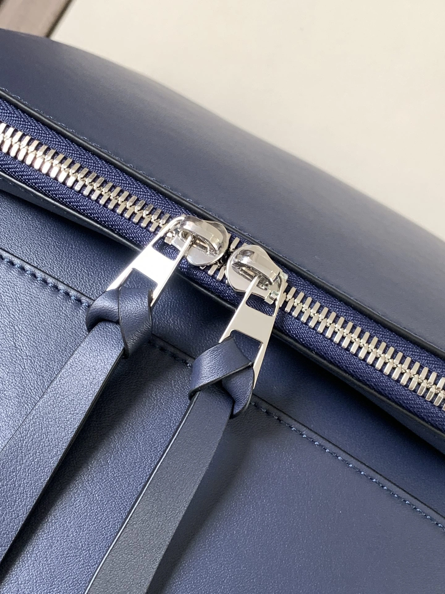 Loewe Backpacks Cozy 72049