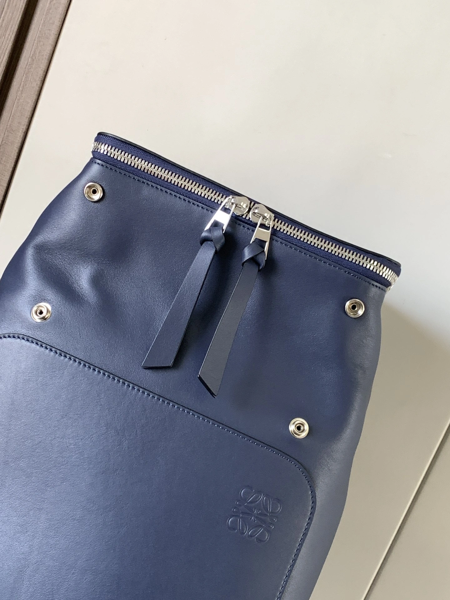 Loewe Backpacks Cozy 72049