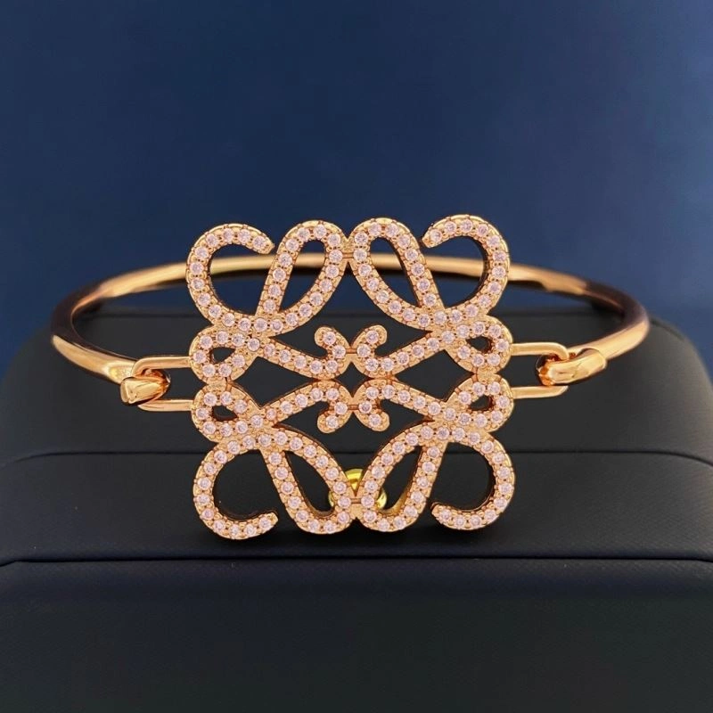 HighQuality Loewe Bracelets 211203