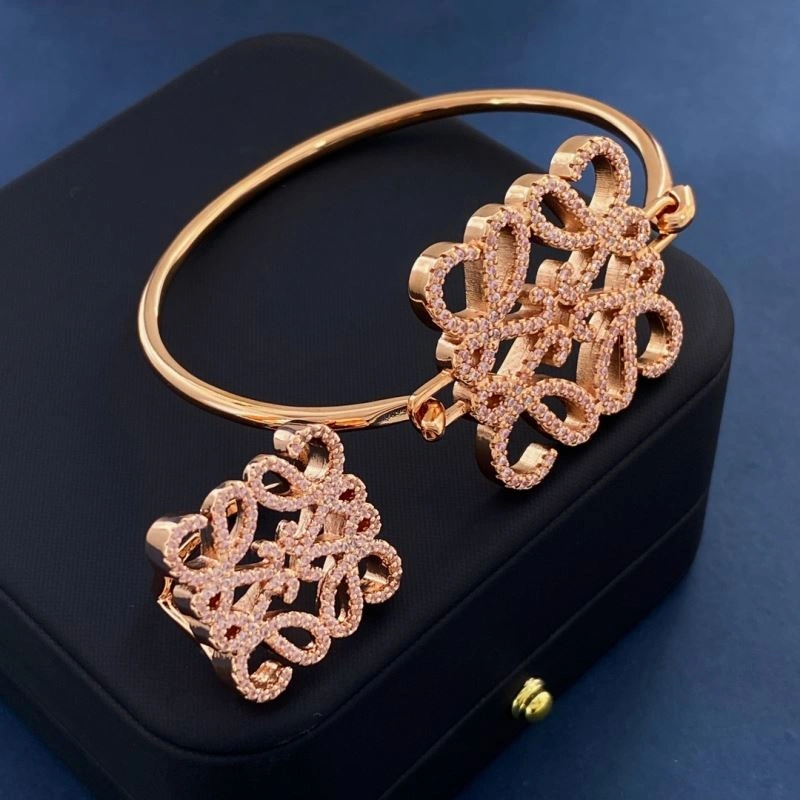 HighQuality Loewe Bracelets 211203