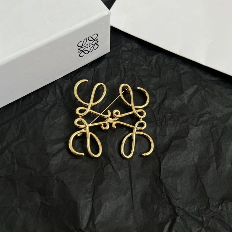 GoodFit Loewe Brooches 208715