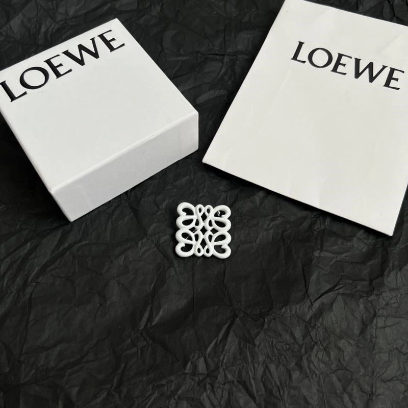 Loewe Brooches FashionForward 208663