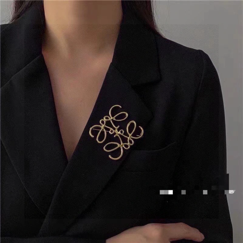 FastDry Loewe Brooches 207926