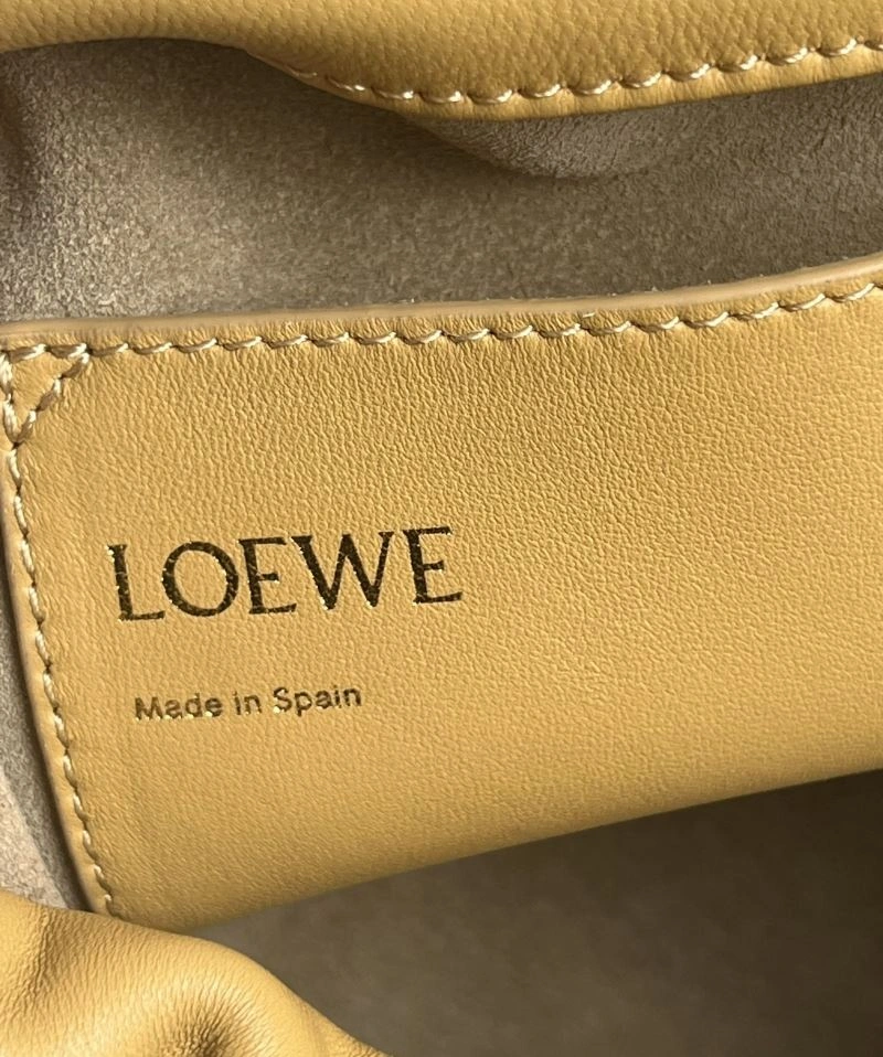 Loewe Bucket Bags Supportive 58617