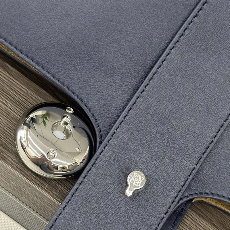 Cozy Loewe Bucket Bags 58653