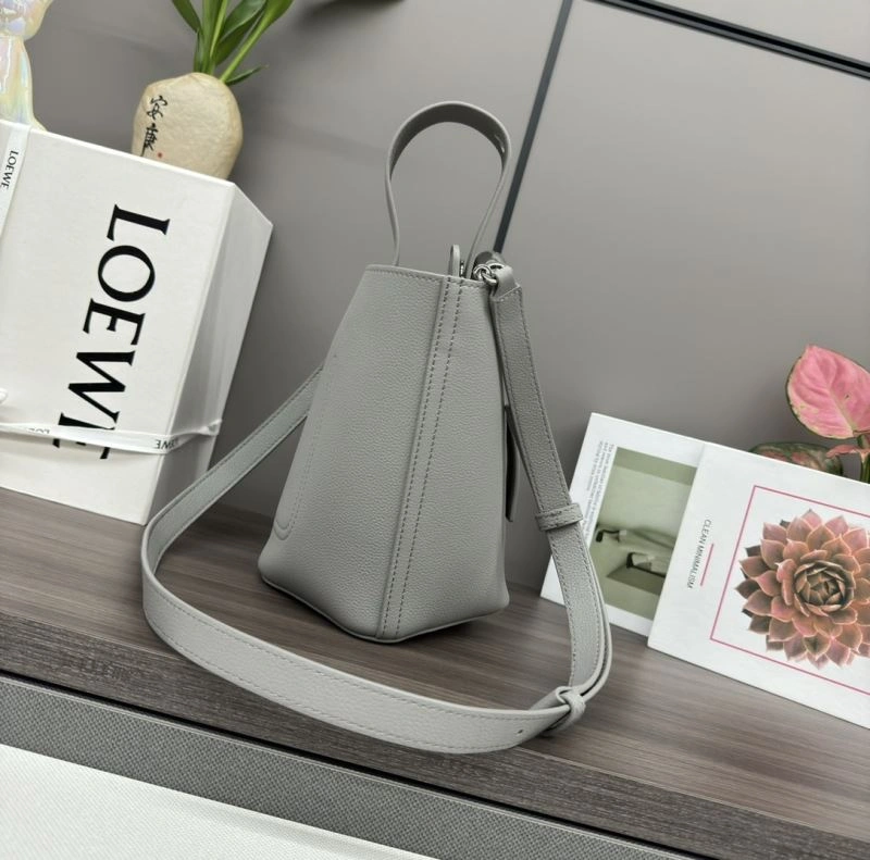 Loewe Bucket Bags FastDry 58627