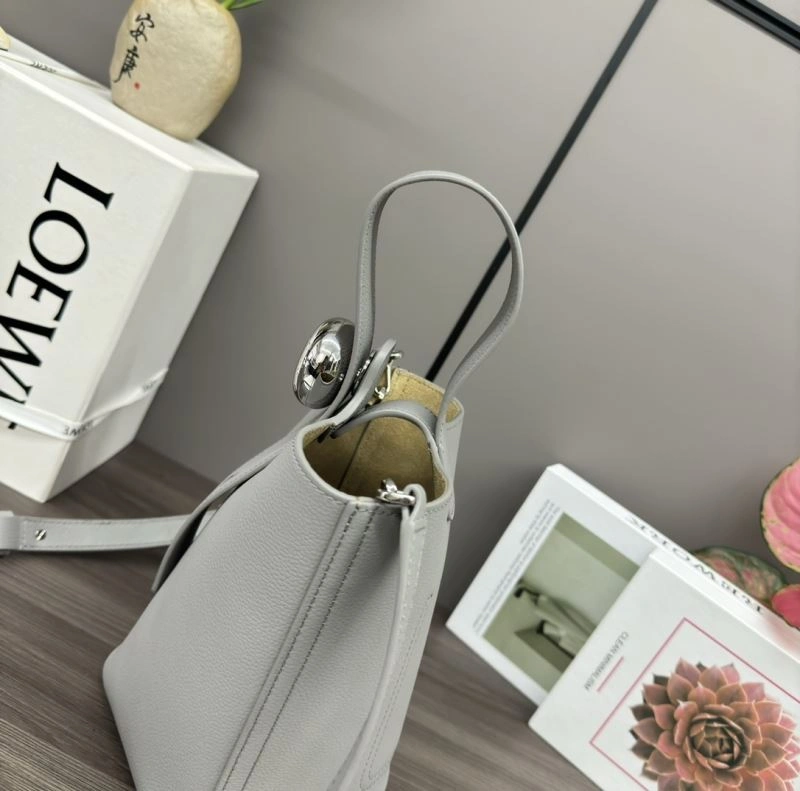 Loewe Bucket Bags FastDry 58627