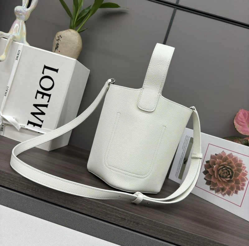 Loewe Bucket Bags Lightweight 58610