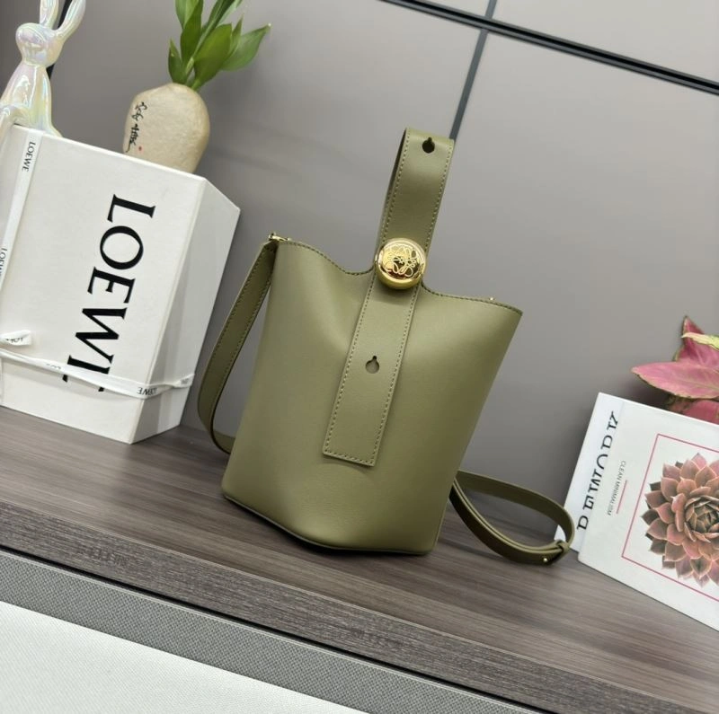 Loewe Bucket Bags Sophisticated 58643