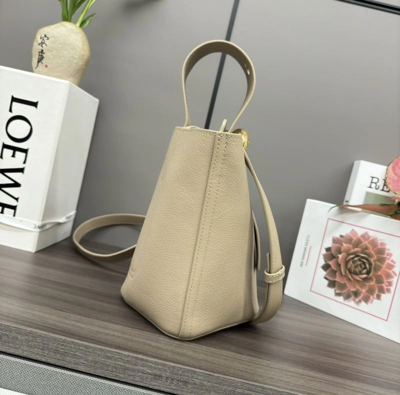 Unisex Loewe Bucket Bags 58606