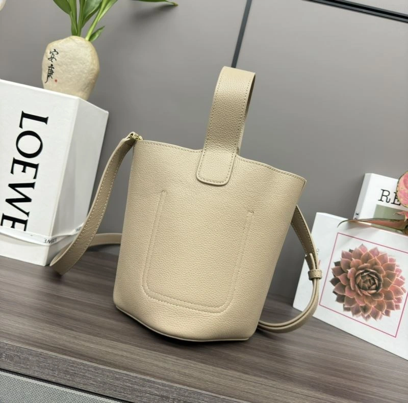 Unisex Loewe Bucket Bags 58606
