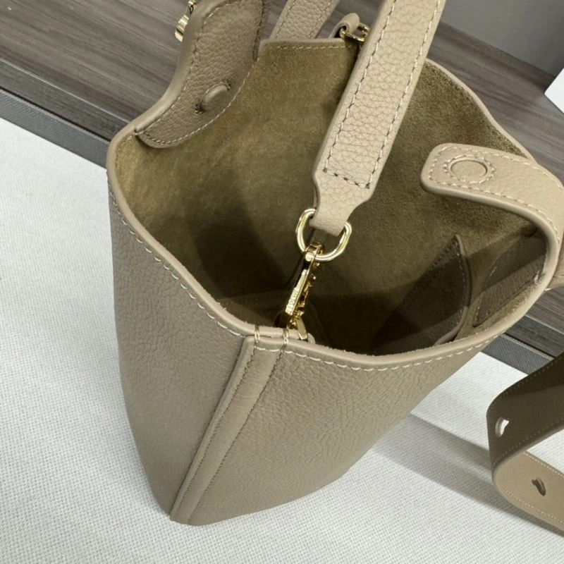 Unisex Loewe Bucket Bags 58606