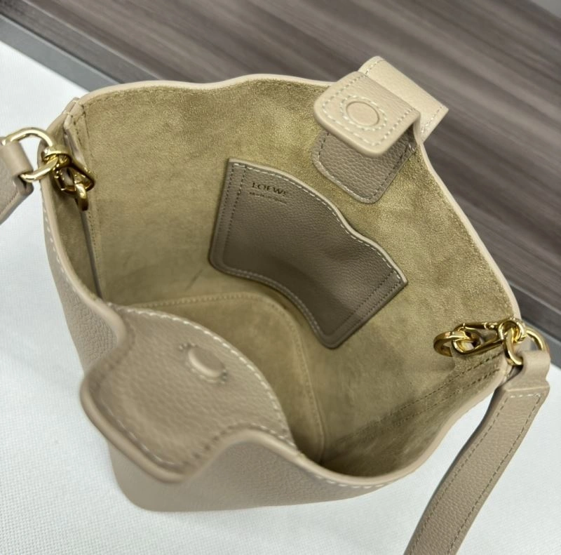 Unisex Loewe Bucket Bags 58606