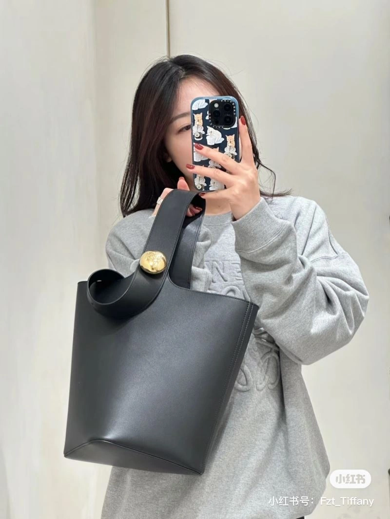 Loewe Bucket Bags Packable 58639