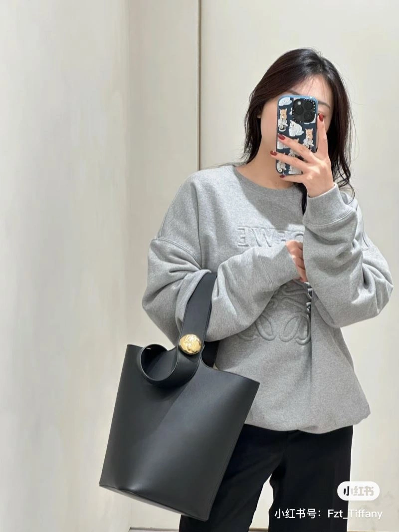 Loewe Bucket Bags Packable 58639