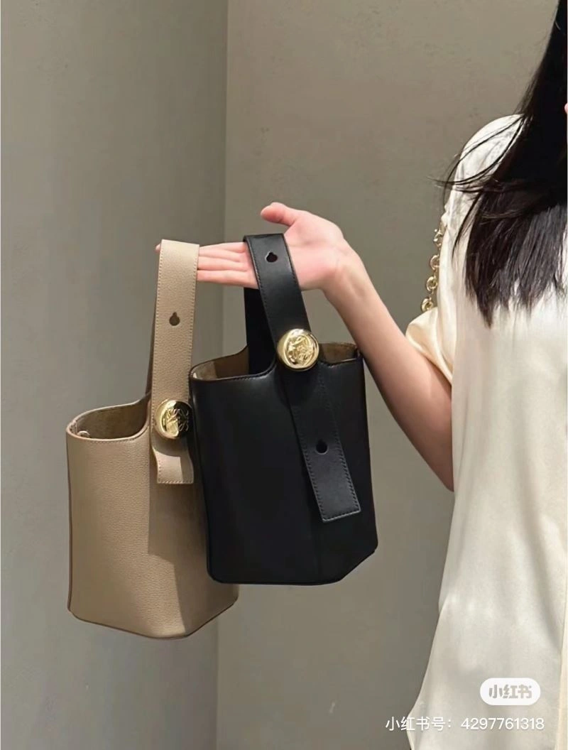 Loewe Bucket Bags Trendy 73470