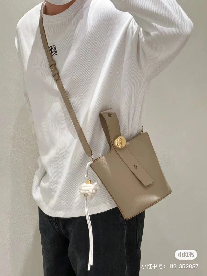 Loewe Bucket Bags DailyWear 73401