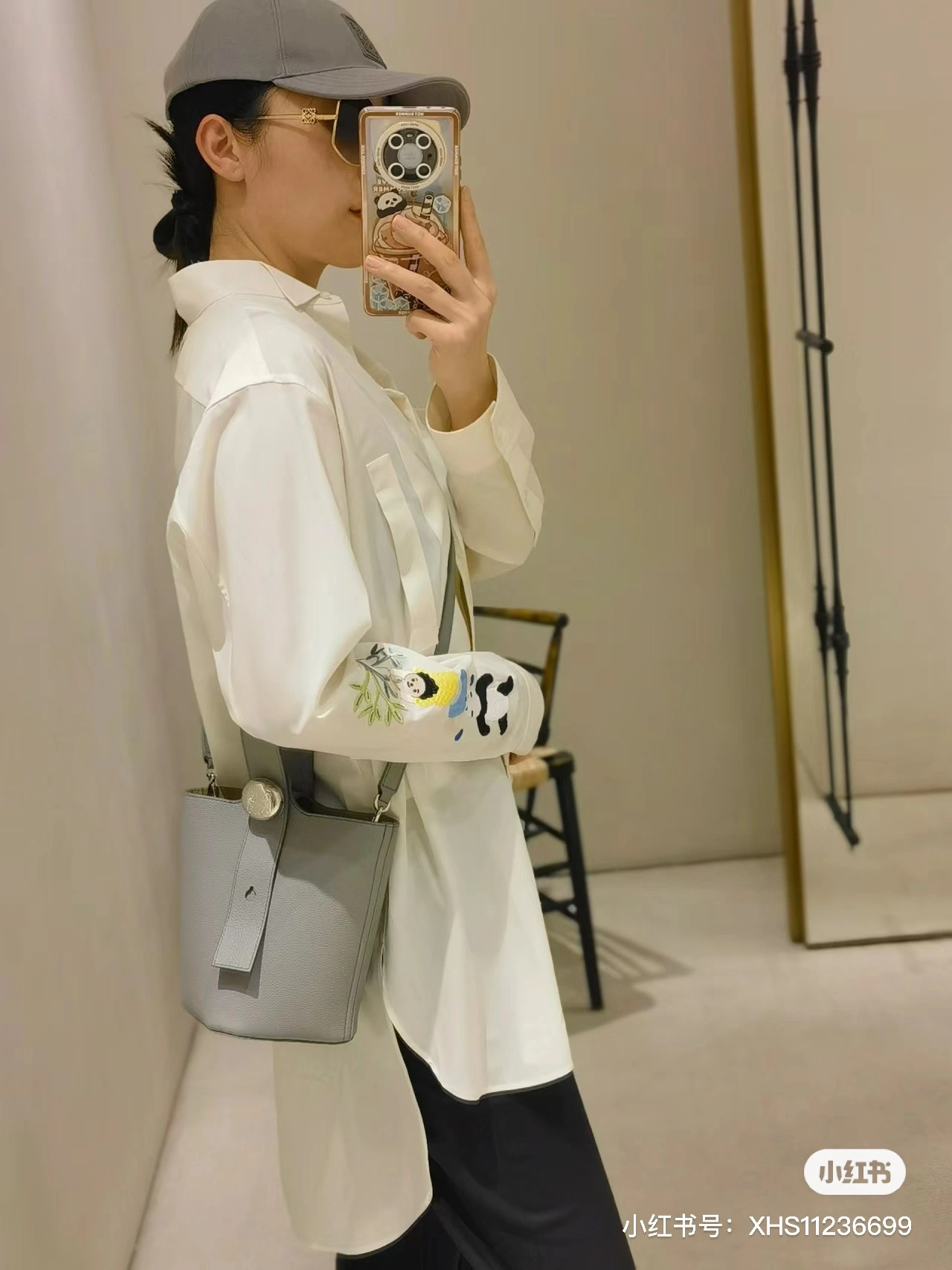 Loewe Bucket Bags Practical 72194