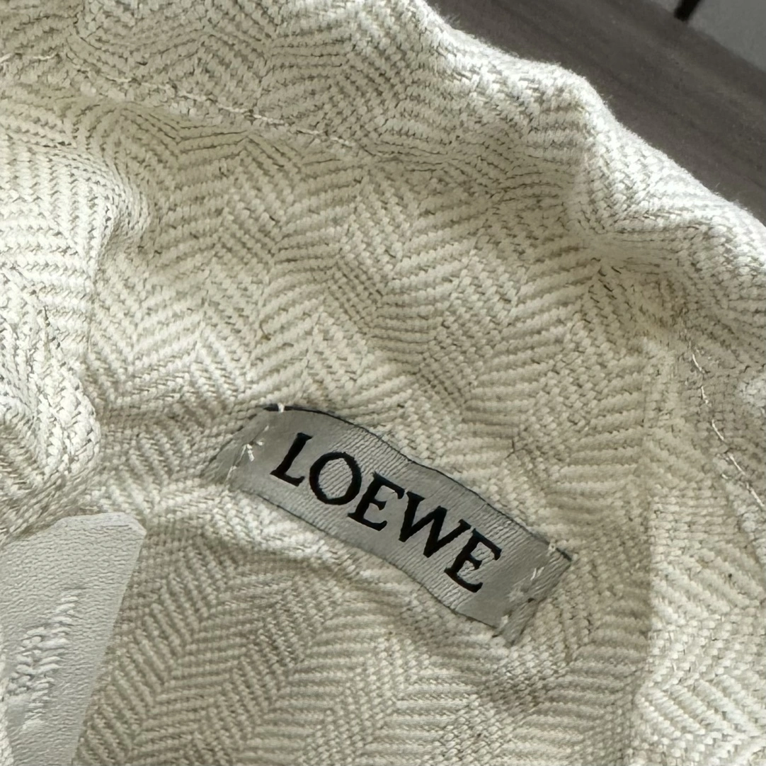 FlexibleFit Loewe Bucket Bags 72195